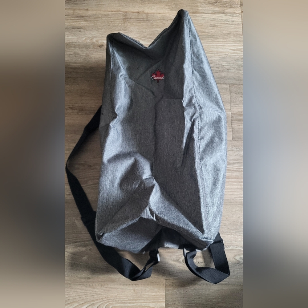 Duffle bag - Picture 3 of 3